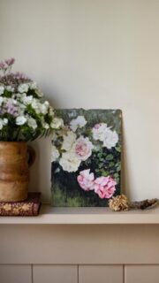 🌿Rendez-vous ce soir à 20h00 sur www.elodiepapergoods.com

Il était temps pour moi de vous présenter cette dernière nature morte à mi-chemin entre réalisme et abstrait. J’espère que son rendu un peu plus brut et instinctif qu’à mon habitude vous plaira également.

Important : le site est actuellement fermé et rouvrira à 19h00 pour les personnes qui ont rejoint la liste d’attente. Pensez à bien rafraîchir votre page et à noter le mot de passe que je vous enverrai par email.

Bonne fin de journée 😘